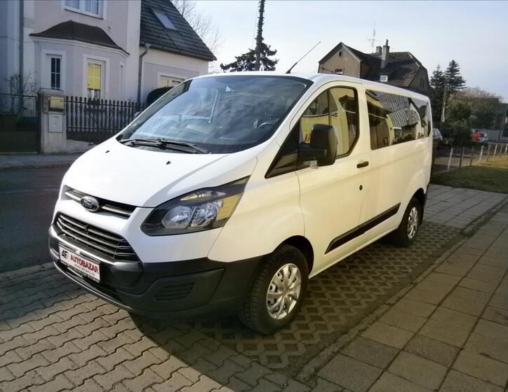 Ford Transit Custom 3