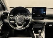 Toyota Yaris 5