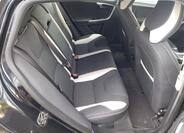 Volvo V60 16