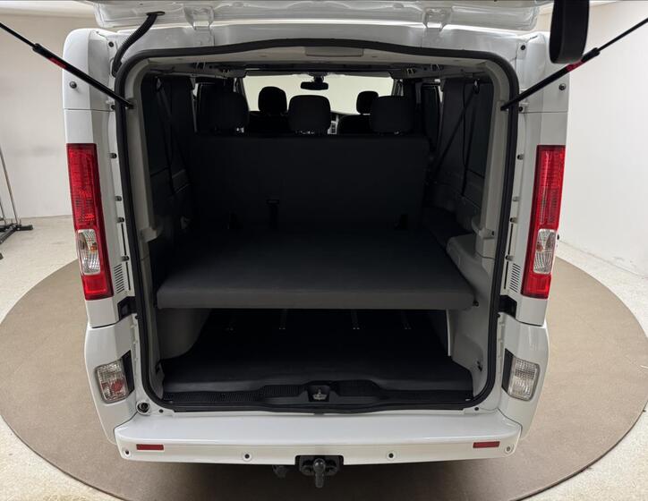 Opel Vivaro 34