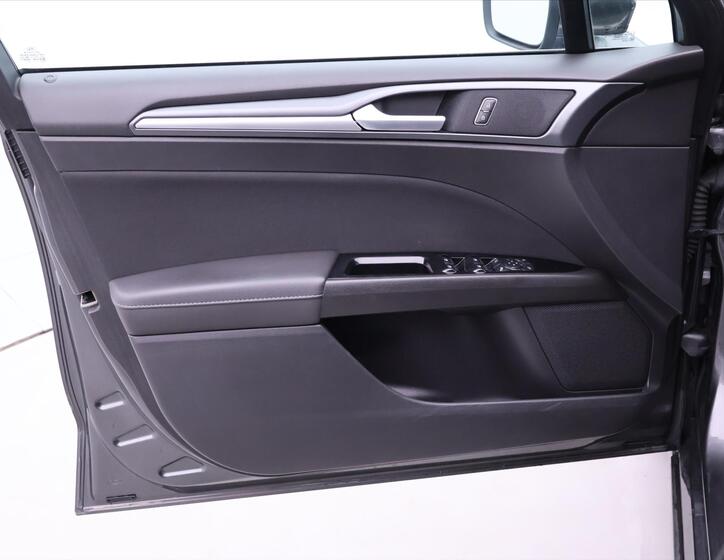 Ford Mondeo 11