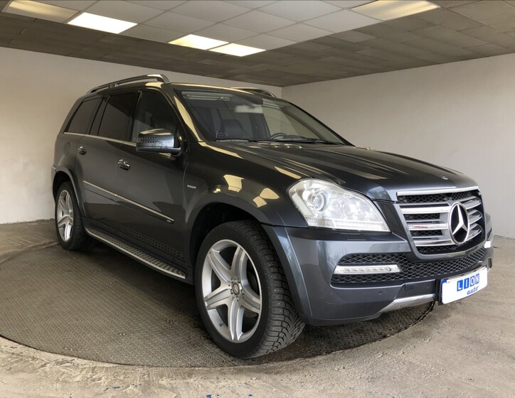 Mercedes-Benz GL 1