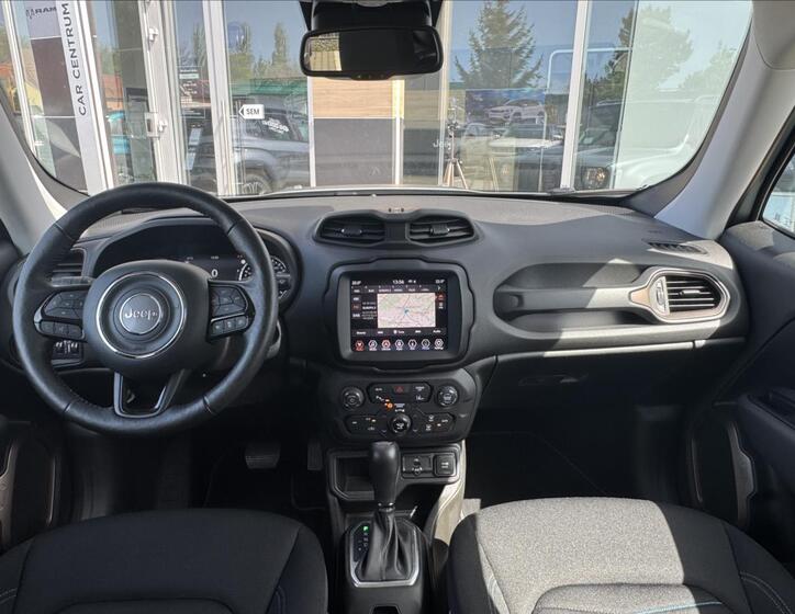 Jeep Renegade 12