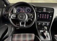 Volkswagen Golf 20