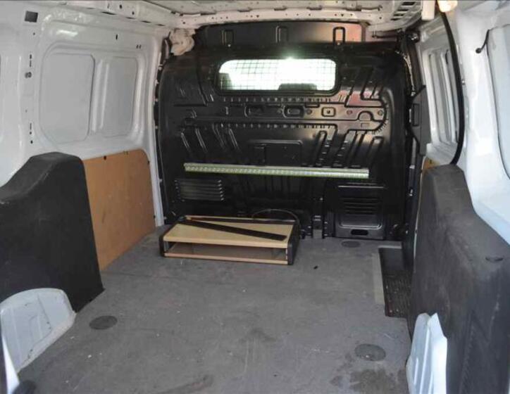 Ford Transit 17