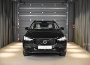 Volvo XC60 8