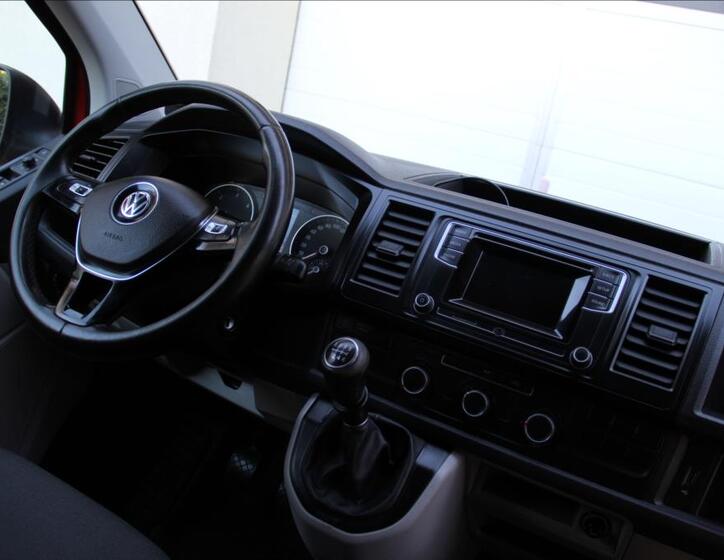 Volkswagen Transporter 19