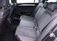 Volkswagen Passat 13
