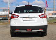 Suzuki SX4 S-Cross 6
