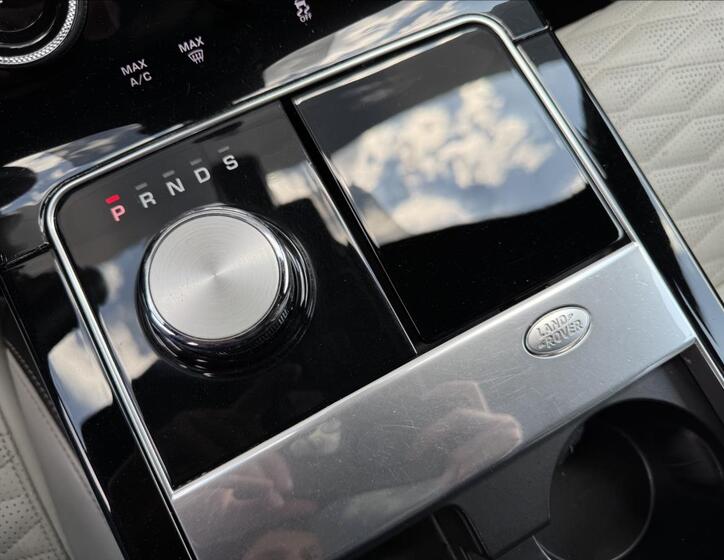Land Rover Range Rover Velar 46
