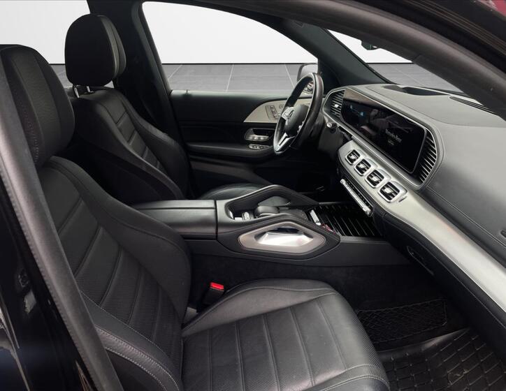 Mercedes-Benz GLS 6