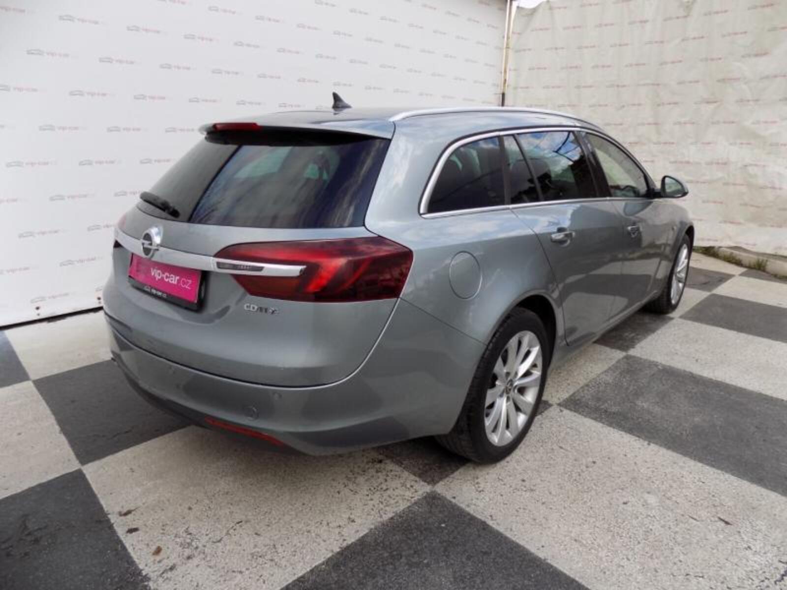 Opel Insignia 4