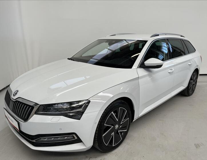 Škoda Superb 1