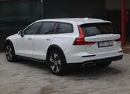 Volvo V60 4