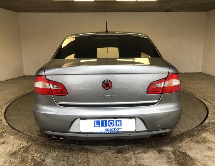 Škoda Superb 6