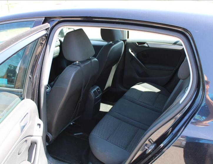 Volkswagen Golf 11