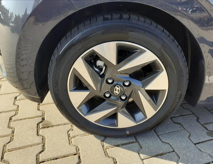 Hyundai i10 10
