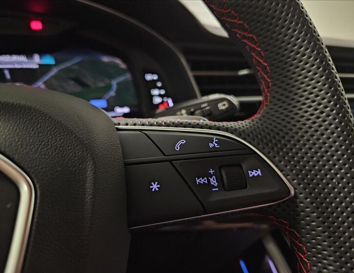Audi SQ7 31
