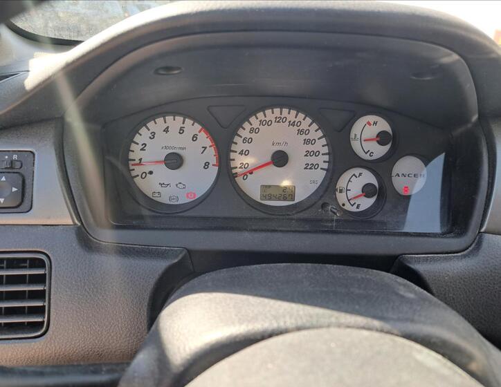 Mitsubishi Lancer 24