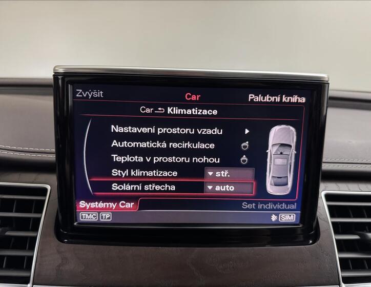 Audi A8 22