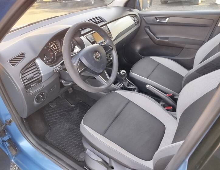 Škoda Fabia 12