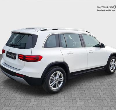 Mercedes-Benz GLB 5