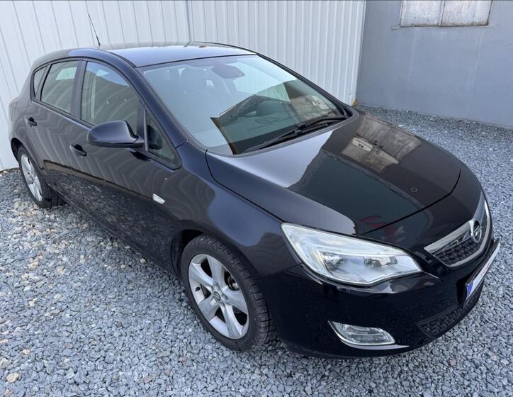 Opel Astra 7