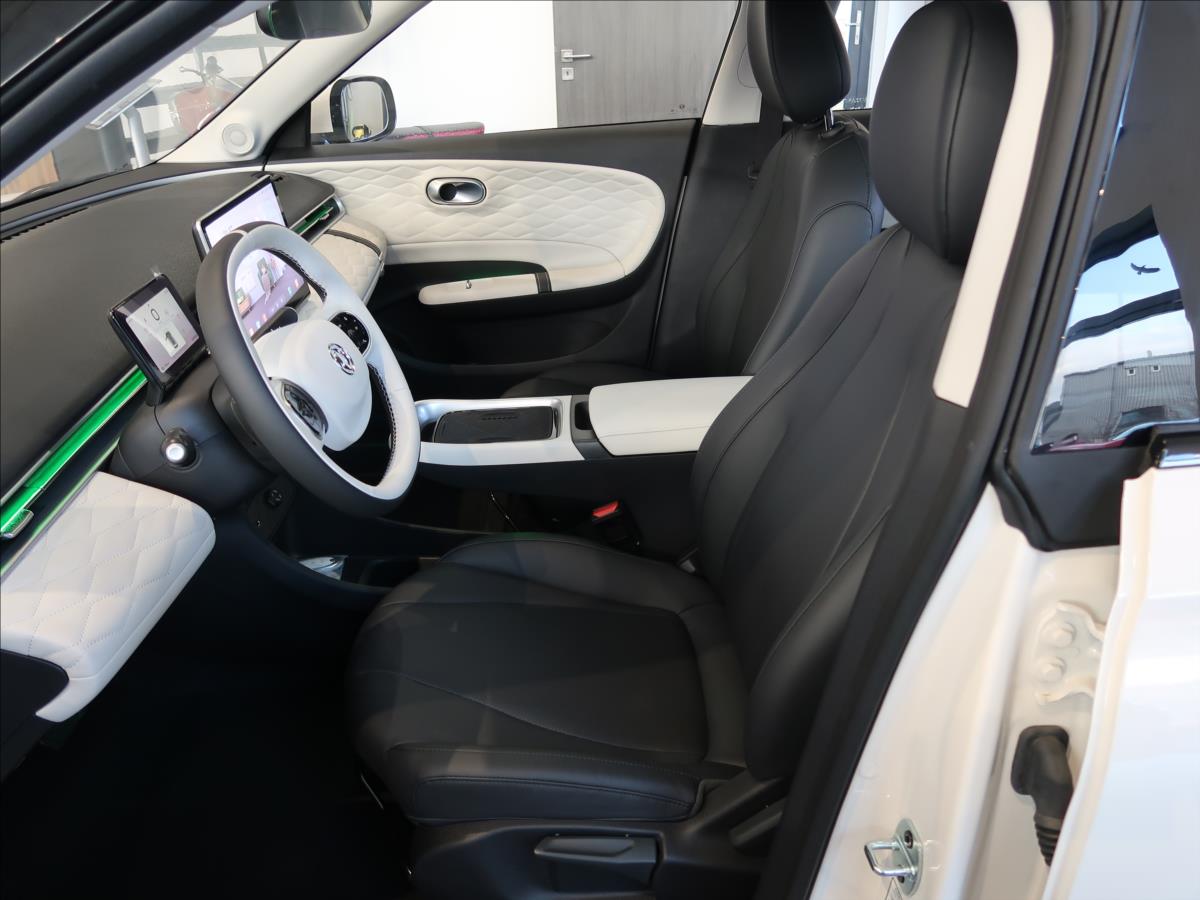 Dongfeng Box