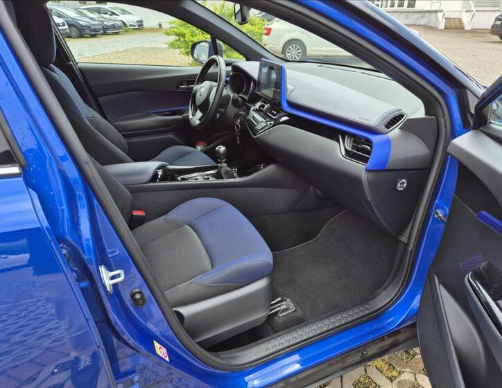 Toyota C-HR 21