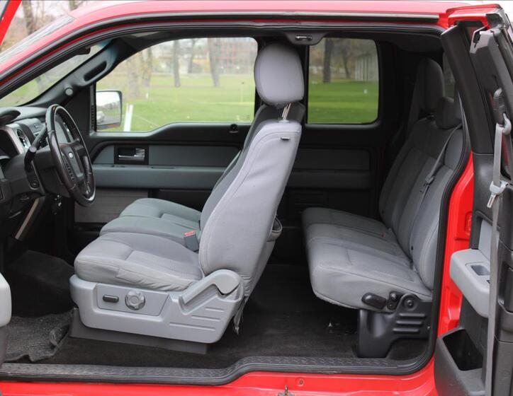 Ford F-150 12
