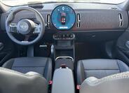Mini Countryman 8