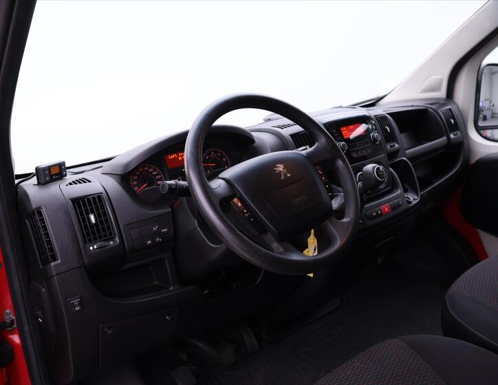 Peugeot Boxer 23