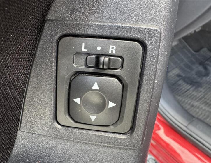 Mitsubishi Lancer 25