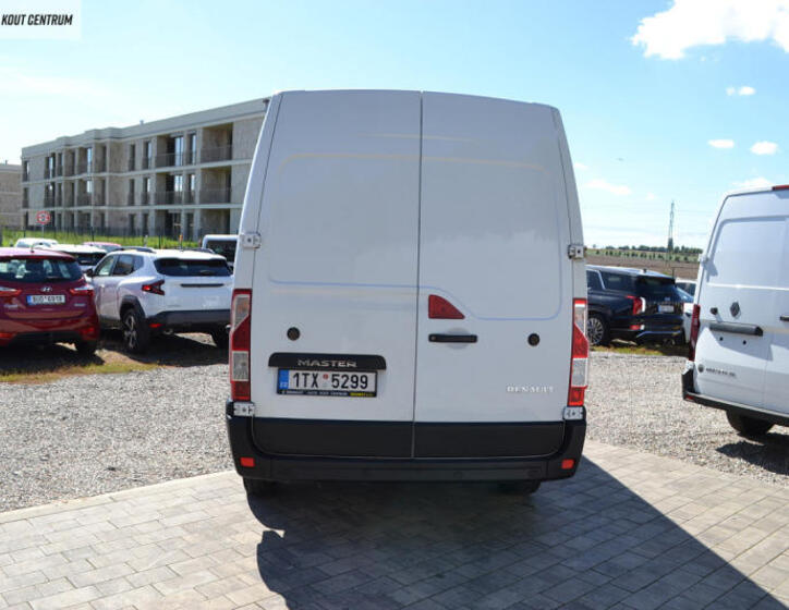 Renault Master 4
