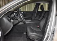 Volvo XC60 8