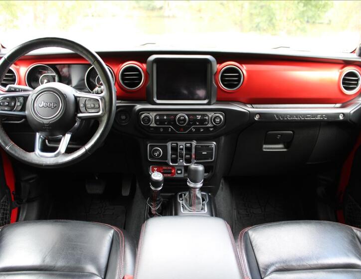 Jeep Wrangler 21