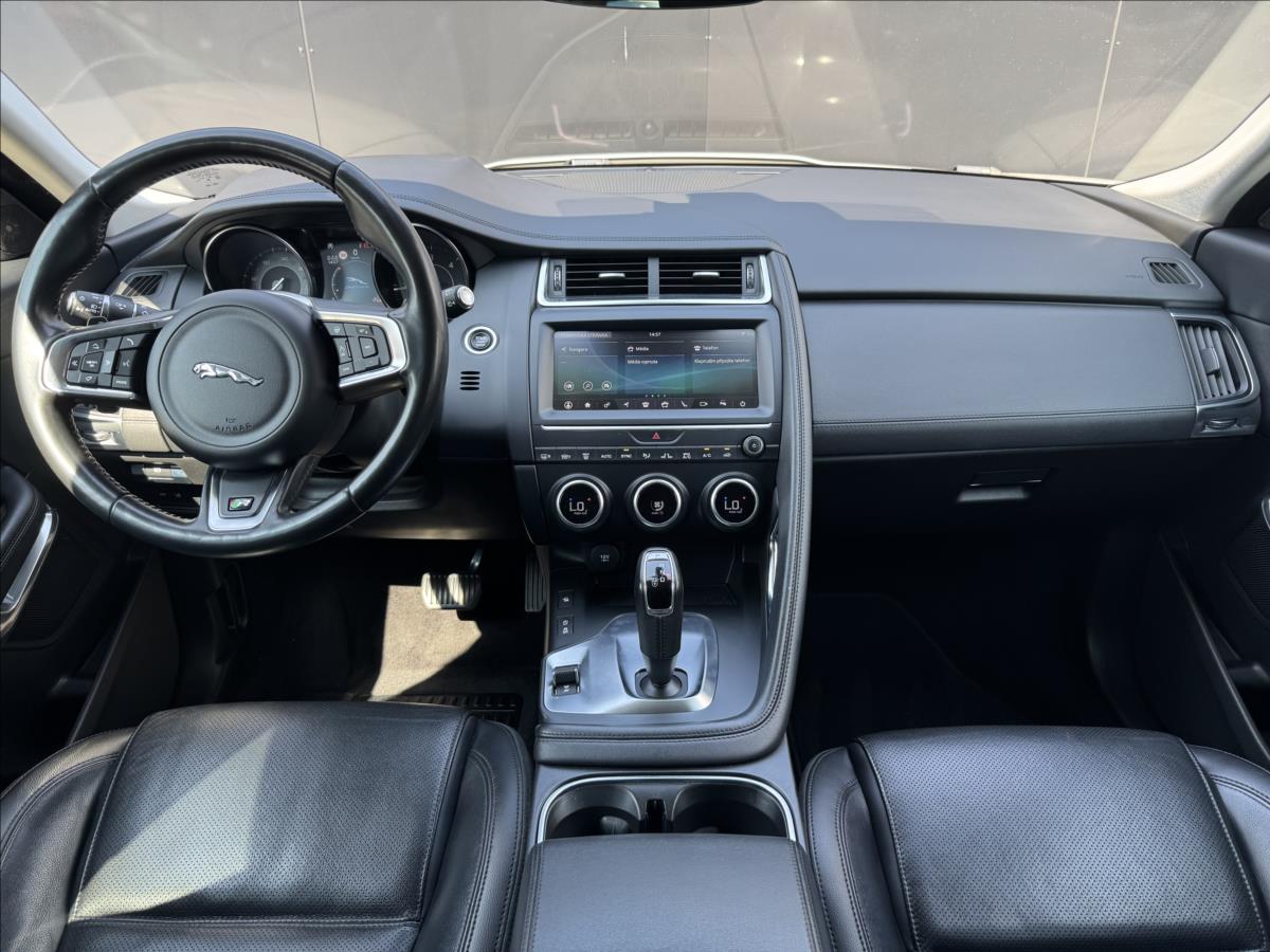 Jaguar E-Pace