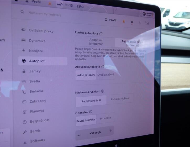 Tesla Model 3 15
