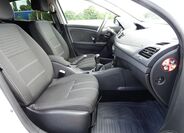 Renault Fluence 16