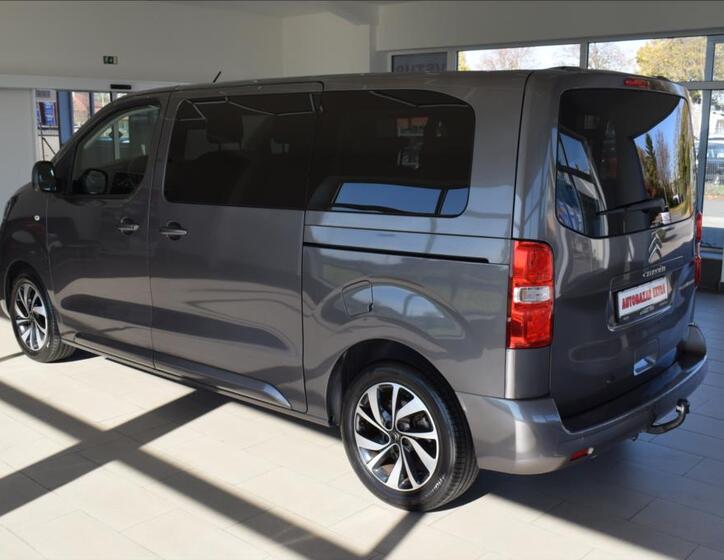 Citroën SpaceTourer 8
