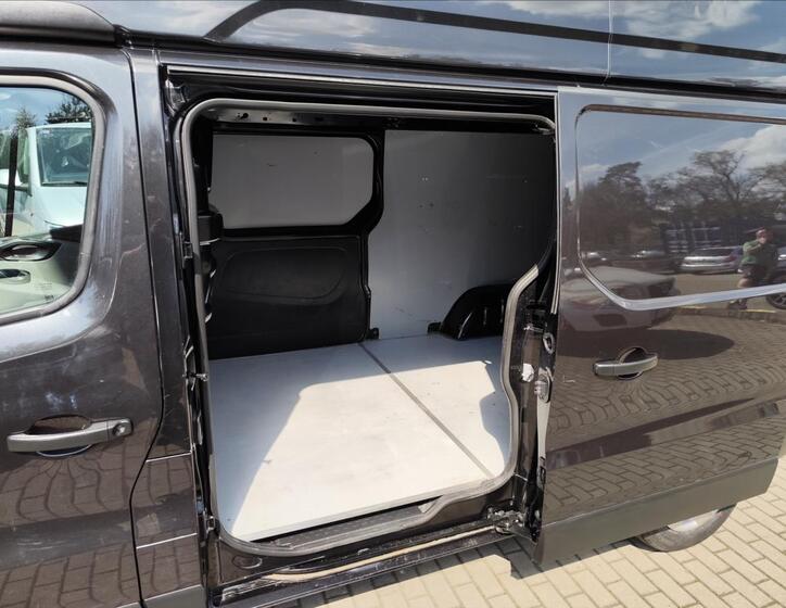 Renault Trafic 33