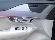 Volvo XC90 19