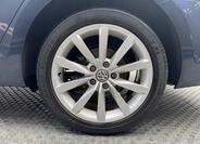 Volkswagen Golf 42