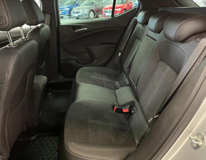 Opel Astra 22