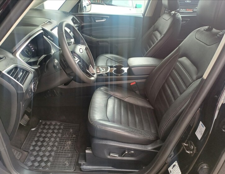 Ford Galaxy 11