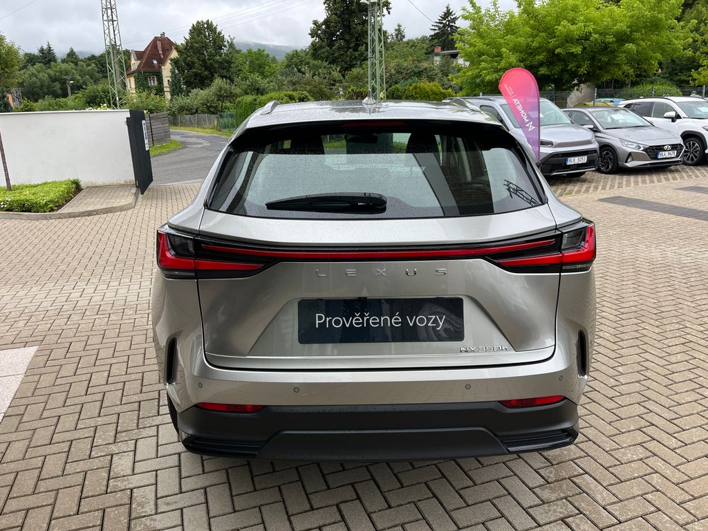 Lexus NX 350h