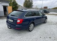 Škoda Superb 8