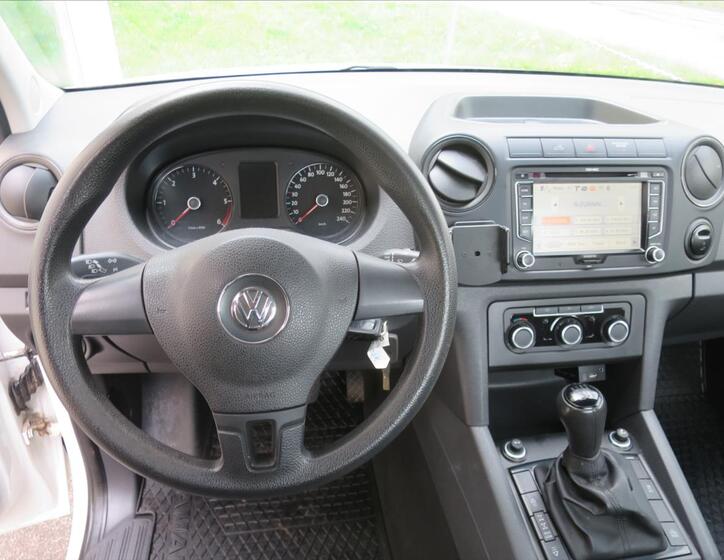 Volkswagen Amarok 10