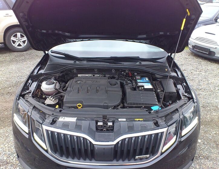 Škoda Octavia 9