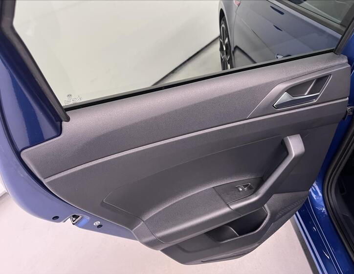 Volkswagen Polo 23